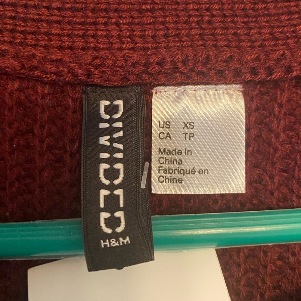 H&M Lace Up Sweater - Picture 3 of 3
